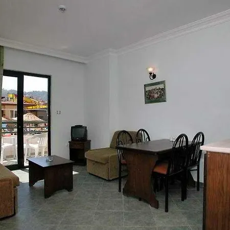 Apartment Club Dream *